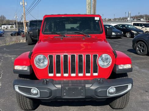 Used 2020 Jeep Wrangler Unlimited Sahara image 3