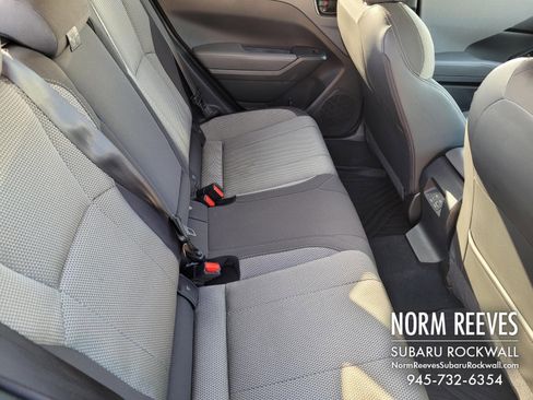 Used 2024 Subaru Crosstrek 2.0i Premium image 13