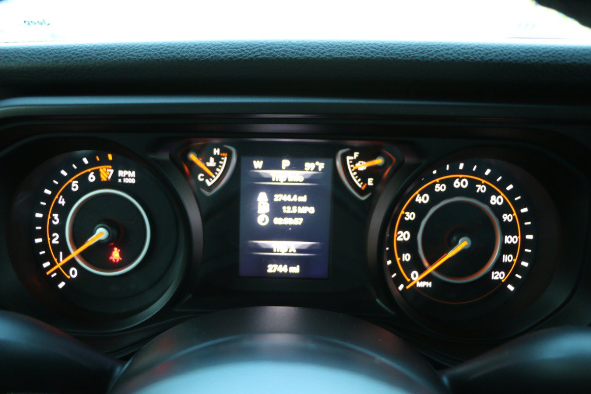 Used 2025 Jeep Gladiator Sport AWD/4WD image 26