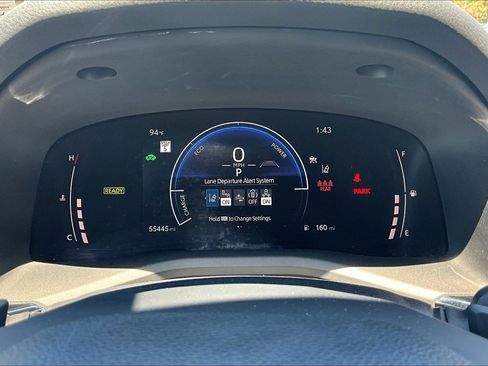 Used 2025 Toyota Camry SE FWD image 21