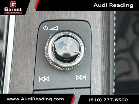 Used 2024 Audi Q5 e Premium Plus w/ Premium Plus Package image 14