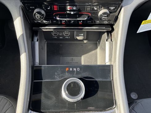 New 2026 Jeep Grand Cherokee Laredo X image 16