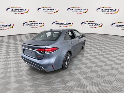 Used 2020 Toyota Corolla XSE image 8