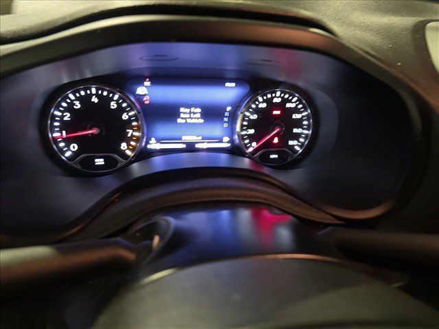 Used 2021 Jeep Renegade Latitude AWD/4WD image 20