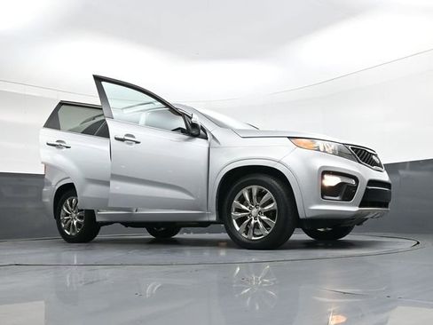 Used 2012 Kia Sorento SX w/ SX Premium Pkg image 40