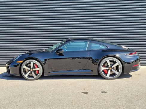 New 2026 Porsche 911 Carrera 4S image 2