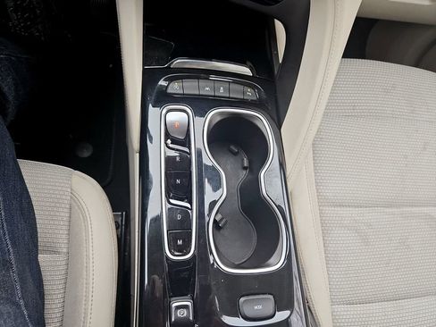 Used 2023 Buick Envision Preferred image 26