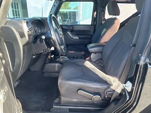 Used 2015 Jeep Wrangler Sport AWD/4WD image 23