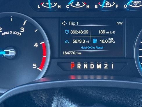 Used 2017 Ford F250 XLT w/ XLT Premium Package AWD/4WD image 24