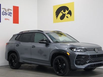 New 2026 Volkswagen Tiguan SE R-Line