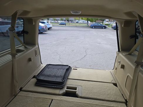 Used 2016 Ford Expedition EL Limited w/ Equipment Group 301A AWD/4WD image 15