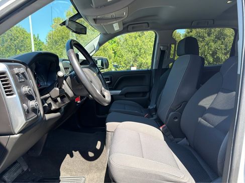 Used 2018 Chevrolet Silverado 1500 LT w/ All Star Edition AWD/4WD image 9