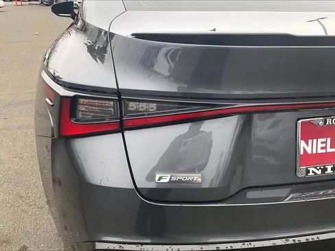 Used 2021 Lexus IS 350 F Sport image 29