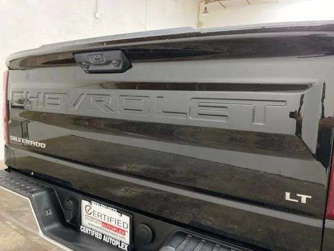 Used 2025 Chevrolet Silverado 1500 LT AWD/4WD image 97