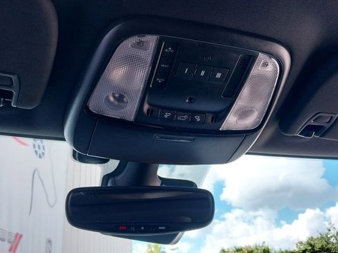 Certified 2023 Dodge Durango GT image 38