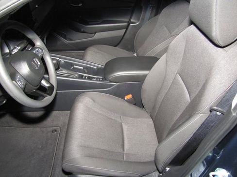 Certified 2023 Honda Accord EX image 9