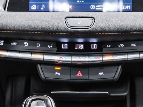 Used 2023 Cadillac XT4 Sport FWD image 18