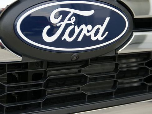 New 2026 Ford F150 Lariat AWD/4WD image 9