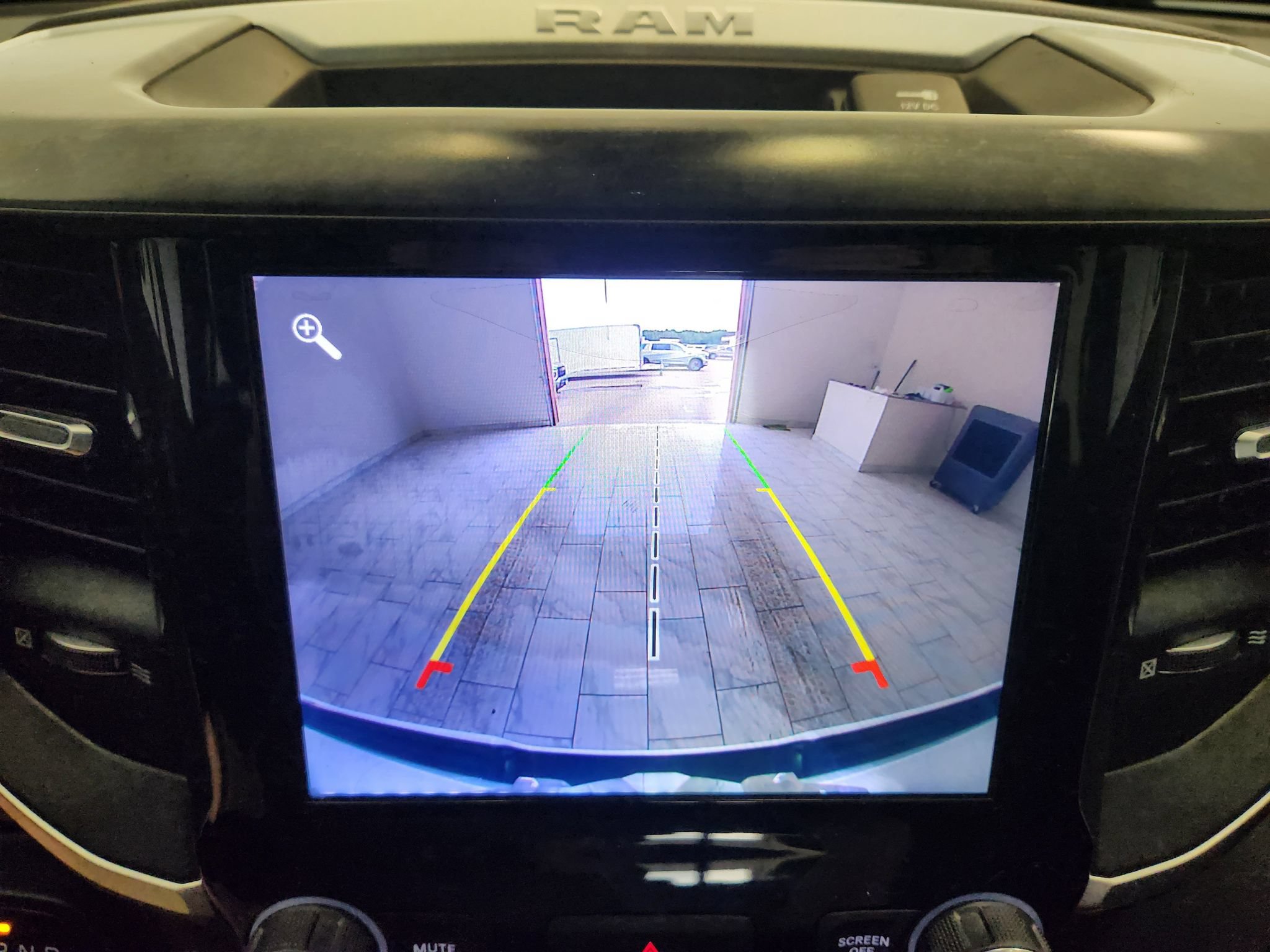 Used 2019 RAM 1500 Big Horn AWD/4WD image 16