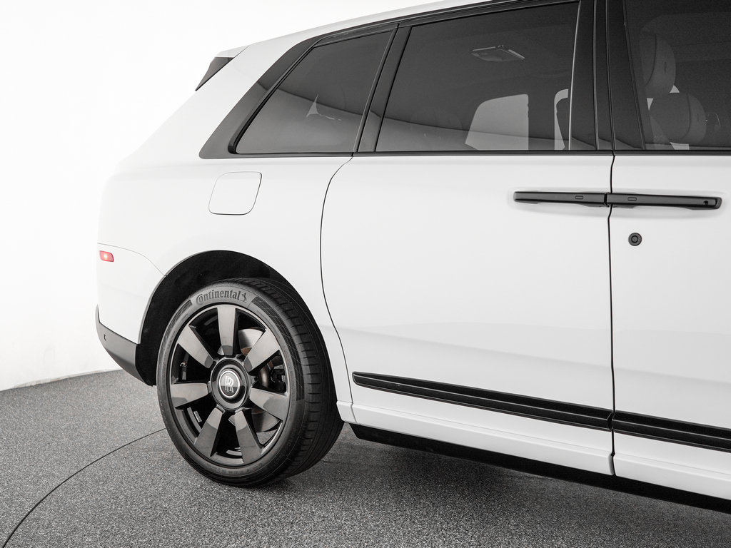 Used 2019 Rolls-Royce Cullinan AWD/4WD image 45