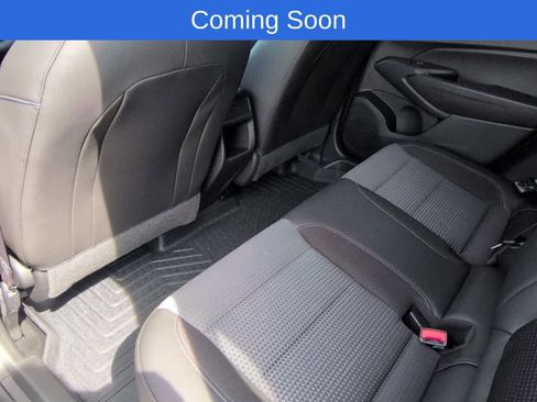 Used 2024 Chevrolet Trax LT w/ Driver Confidence Package FWD image 18