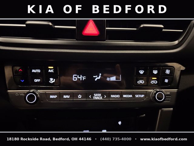 Certified 2025 Kia Seltos EX AWD/4WD image 22