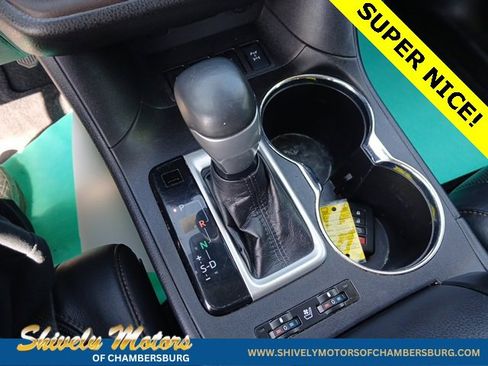 Used 2018 Toyota Highlander Limited Platinum image 26