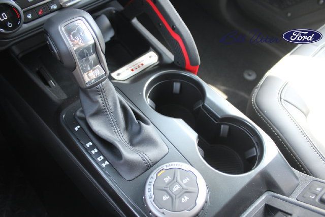 New 2026 Ford Bronco Outer Banks w/ Sasquatch Package AWD/4WD image 15