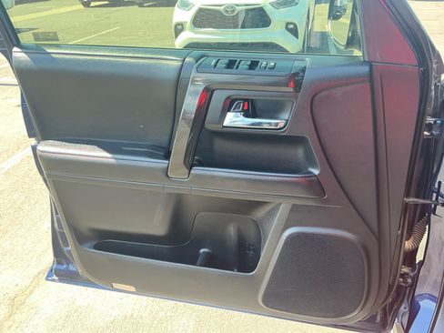 Used 2024 Toyota 4Runner TRD Off-Road Premium w/ Off Road Premium Plus Package AWD/4WD image 13