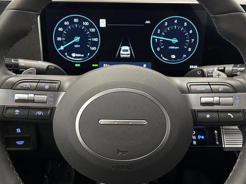 Used 2025 Hyundai Sonata Limited image 17