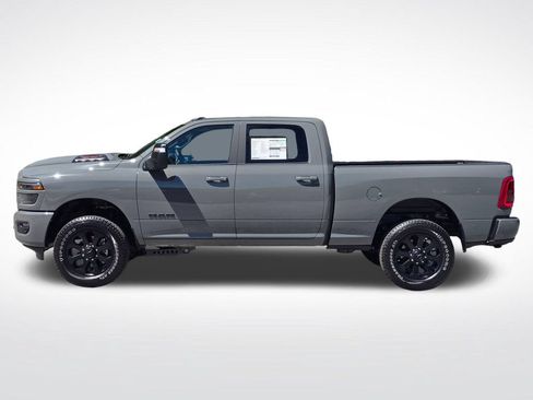 New 2026 RAM 2500 Laramie w/ Night Edition AWD/4WD image 17