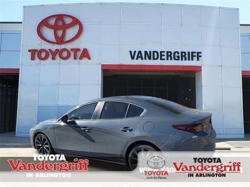 Used 2024 MAZDA MAZDA3 s image 2