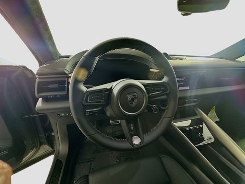 New 2025 Porsche Macan Turbo Electric image 12