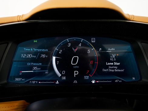 Used 2023 Chevrolet Corvette Stingray Premium Conv w/ Z51 Performance Package RWD image 18