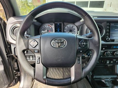 Used 2023 Toyota Tacoma TRD Sport w/ Technology Package AWD/4WD image 28
