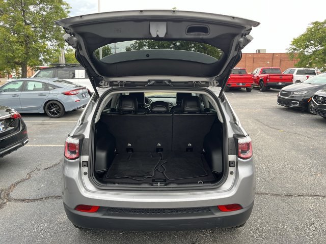 Used 2019 Jeep Compass Latitude AWD/4WD image 22