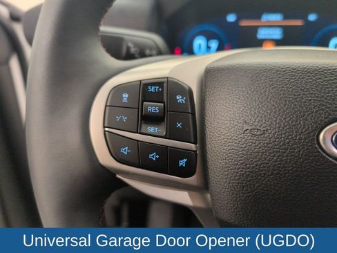 Certified 2025 Ford Explorer Active w/ Active Comfort Package image 36