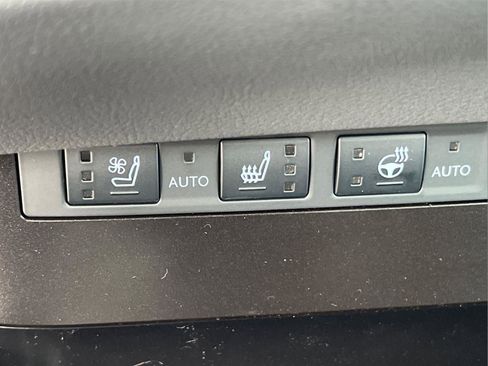 New 2025 Lexus ES 350 Ultra Luxury image 24