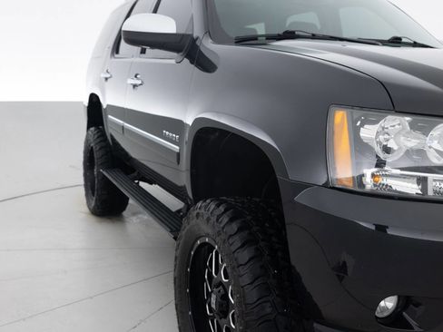 Used 2011 Chevrolet Tahoe LTZ image 11