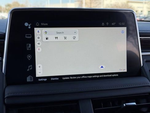 Used 2024 Chevrolet Suburban High Country w/ Premium Package image 19