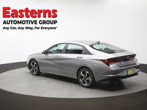 Used 2023 Hyundai Elantra SEL w/ Convenience Package FWD image 58