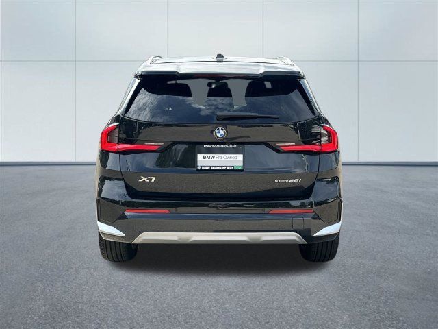 Used 2026 BMW X1 xDrive28i AWD/4WD image 12