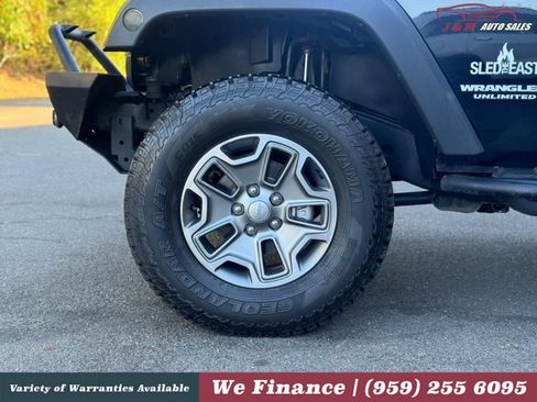 Used 2014 Jeep Wrangler Unlimited Rubicon AWD/4WD image 8