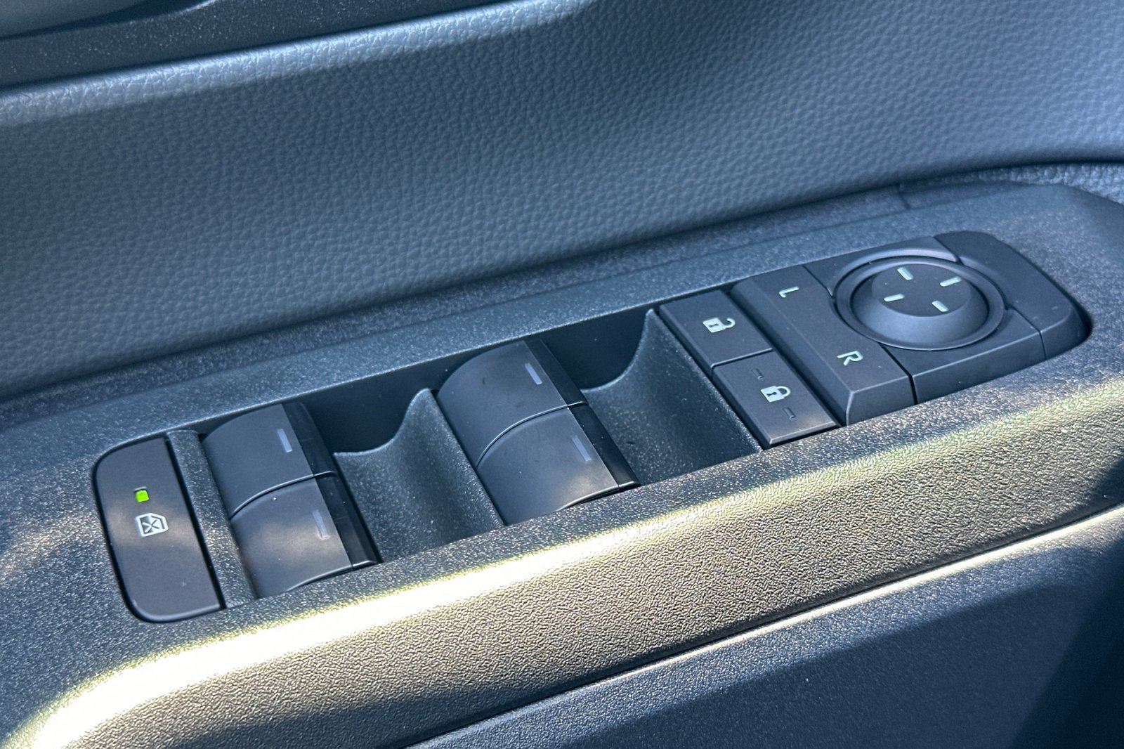 New 2026 Toyota RAV4 LE AWD/4WD image 12