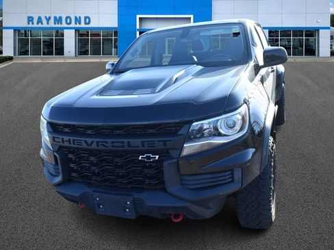 Used 2022 Chevrolet Colorado ZR2 w/ ZR2 Midnight Special Edition image 7