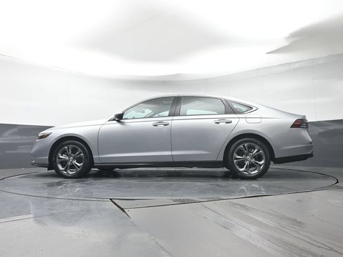 Used 2024 Honda Accord EX-L image 31