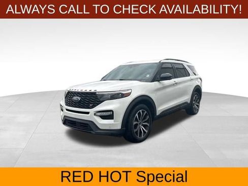 Used 2020 Ford Explorer ST w/ Premium Technology Package AWD/4WD image 3