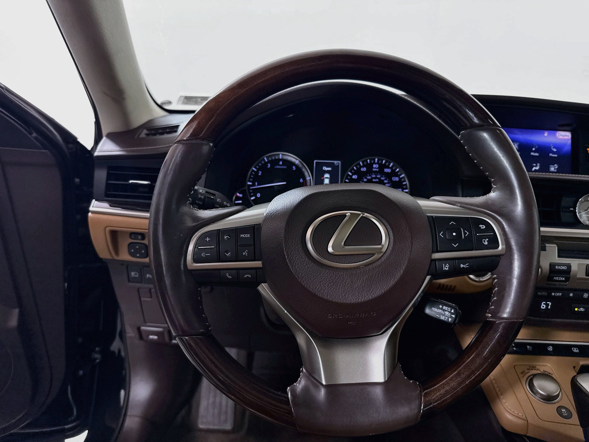 Used 2018 Lexus ES 350 w/ Luxury Package w/Wood Trim FWD image 12
