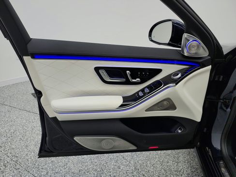 Certified 2023 Mercedes-Benz S 580 4MATIC Sedan image 14