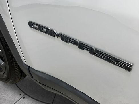 Used 2025 Jeep Compass Latitude w/ Altitude Special Edition AWD/4WD image 21
